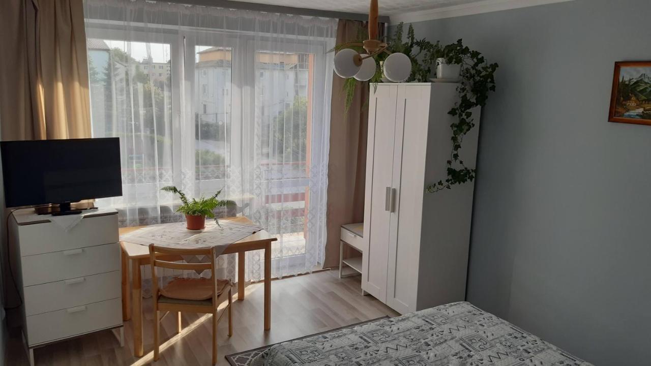 U Danusi - Pokoje Do Wynajecia Solec Zdroj Exterior photo
