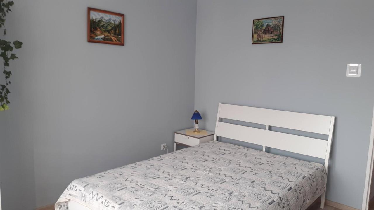 U Danusi - Pokoje Do Wynajecia Solec Zdroj Exterior photo